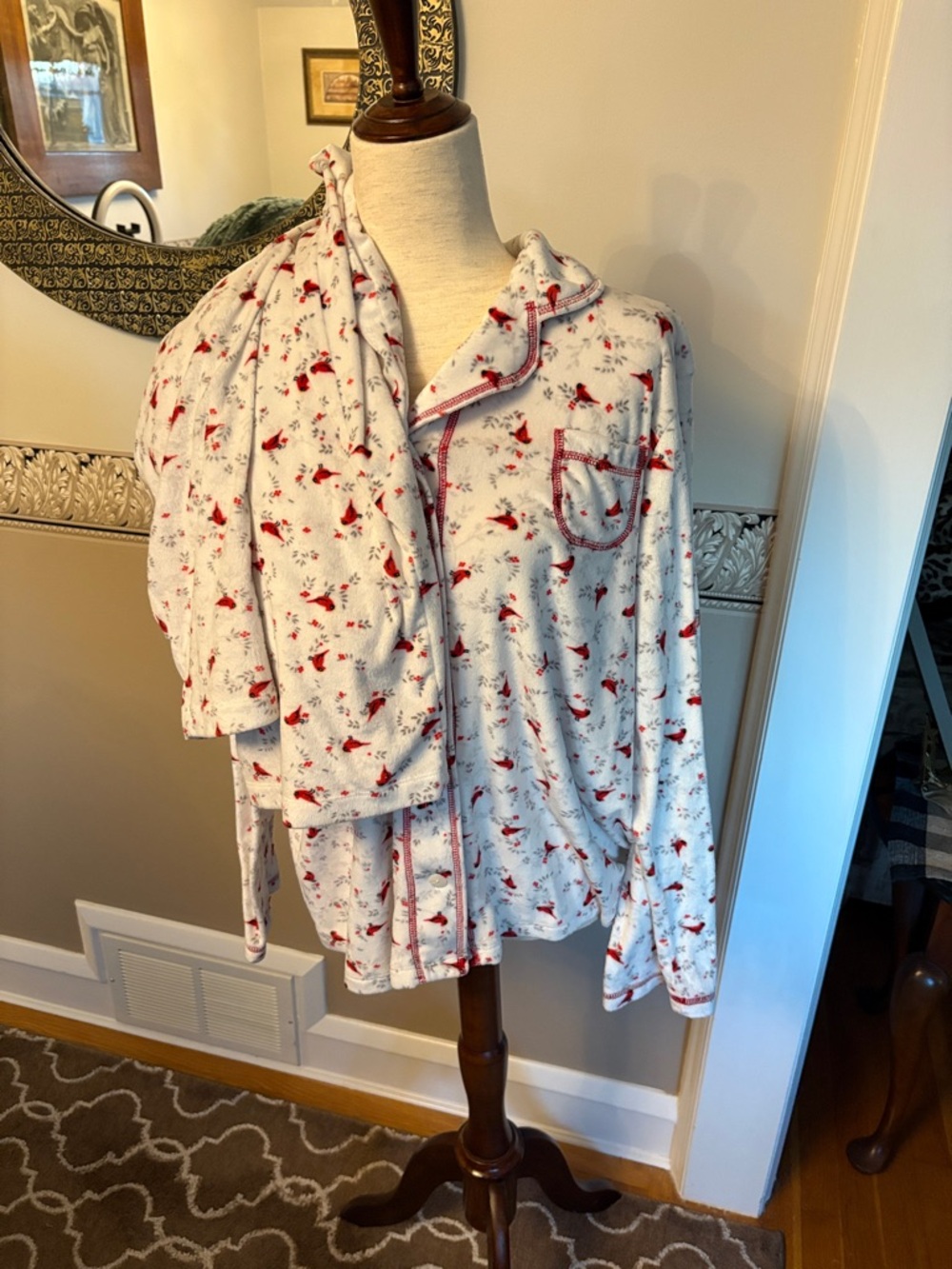 Cozy White Pajama Set wRed Cardinal Print 3x pant; XL 16-18 top high quality